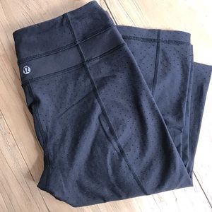 Lululemon Tone on Tone Flecked Black Leggings